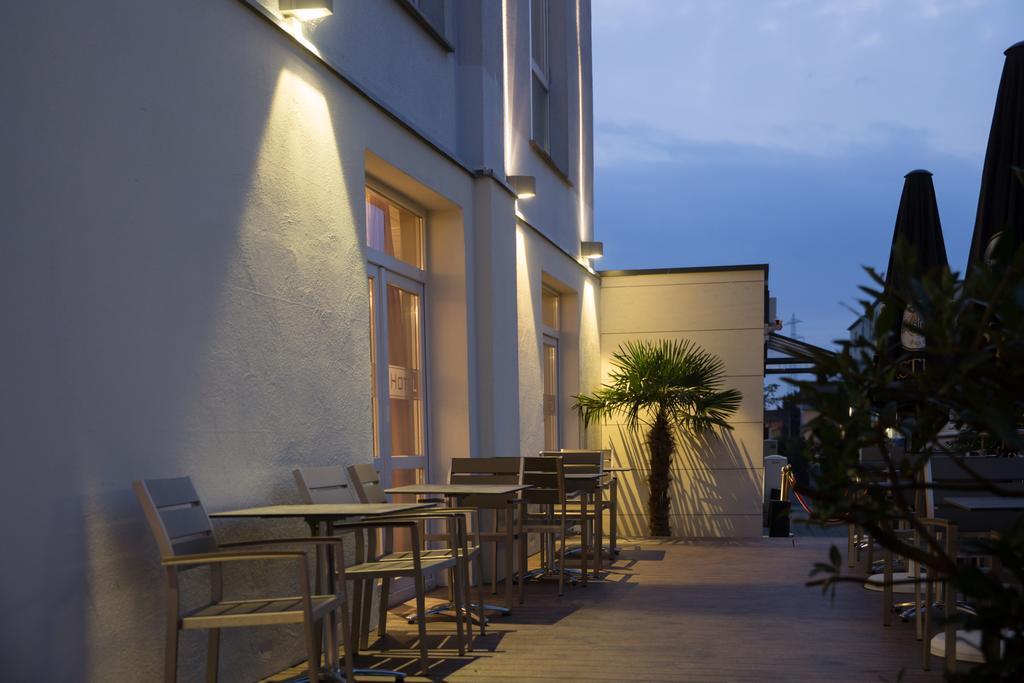 Goethe Conference Hotel By Trip Inn Frankfurt am Main Exteriör bild